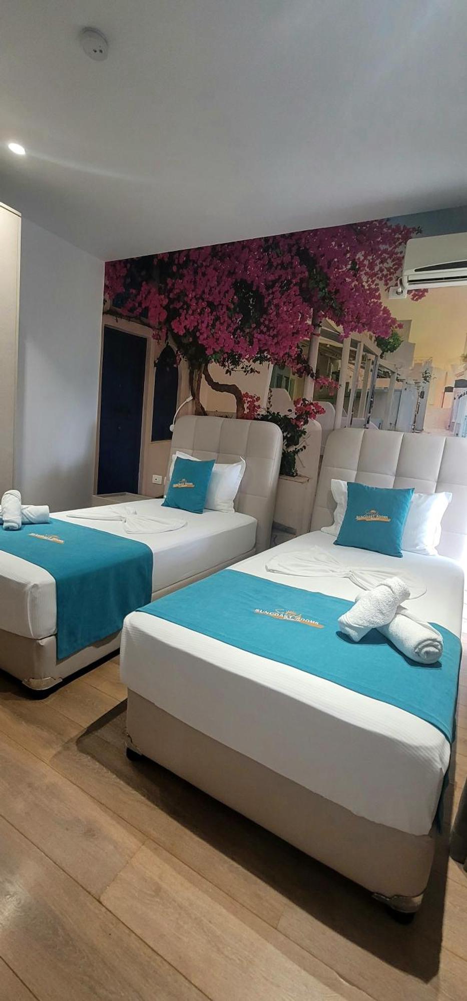 Suncoast Rooms Port Side Sarandë エクステリア 写真