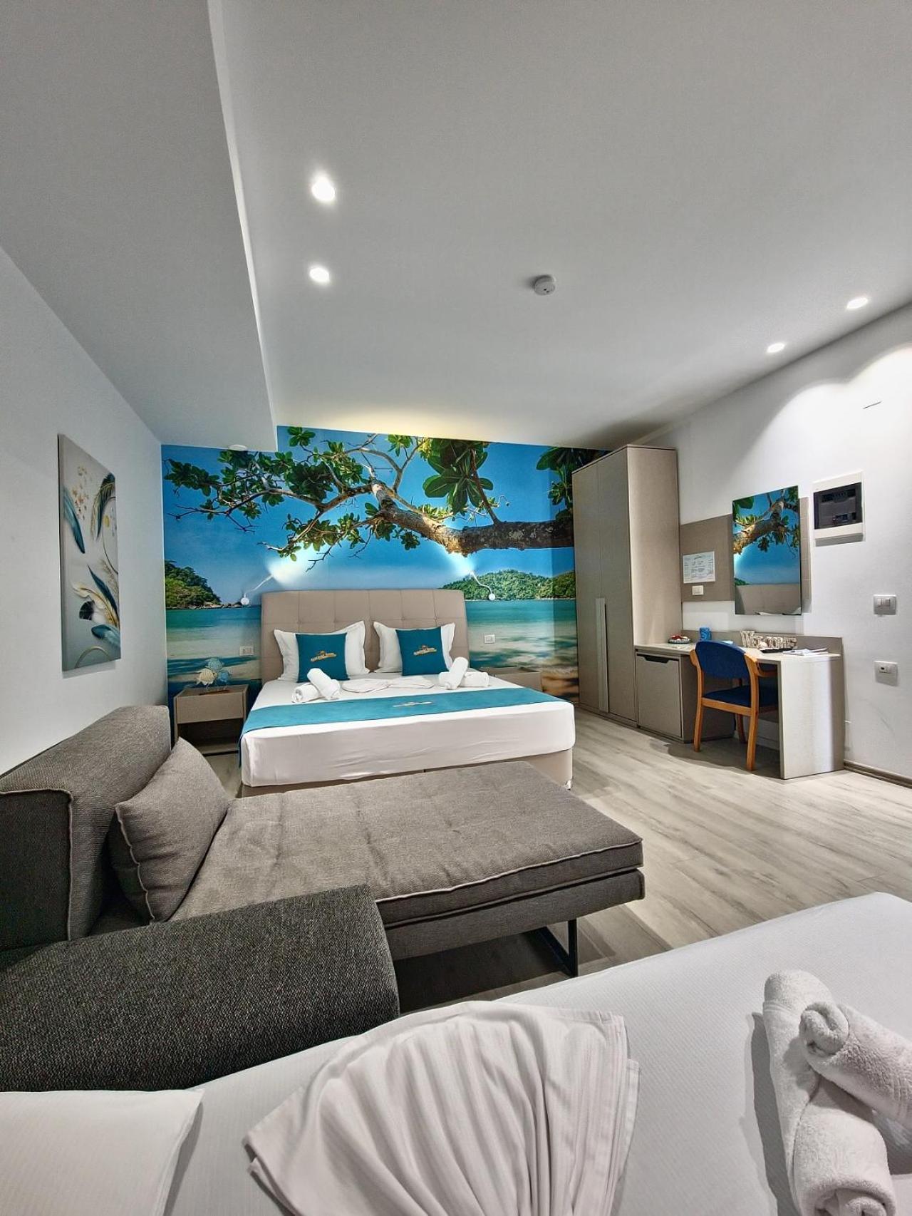 Suncoast Rooms Port Side Sarandë エクステリア 写真